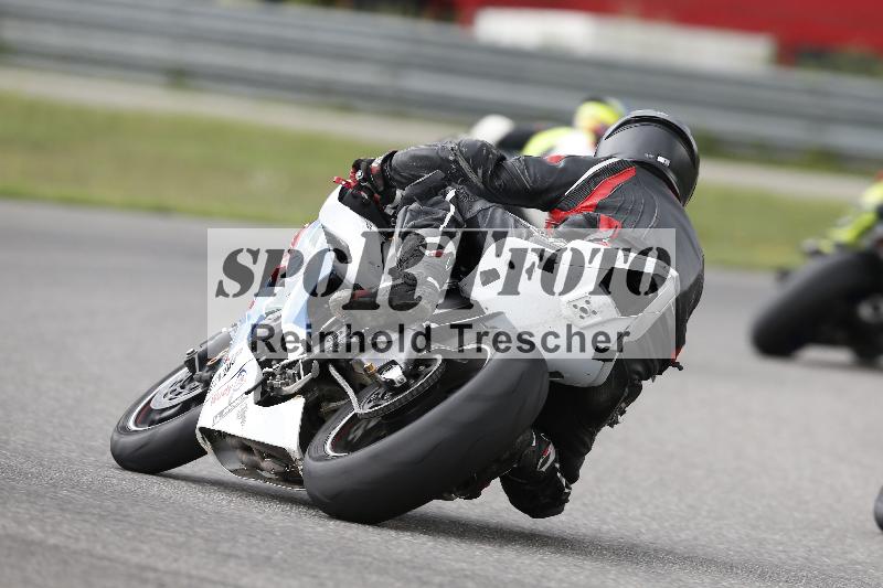 /37 28.07.2025 Dunlop Ride und Test Day ADR/Einsteiger gruen/65